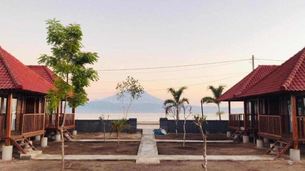 Mangrove Beach Hut Lembongan Exterior photo