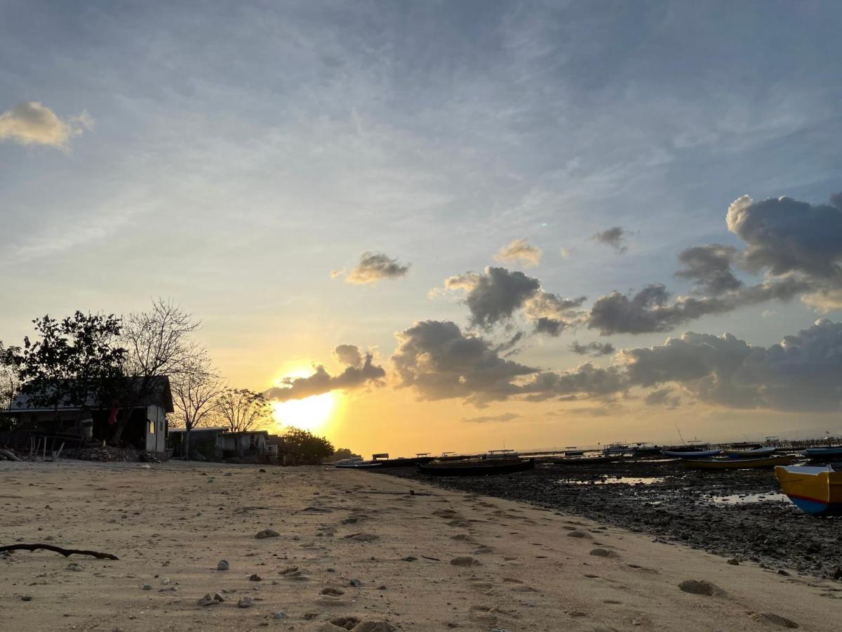 Mangrove Beach Hut Lembongan Exterior photo