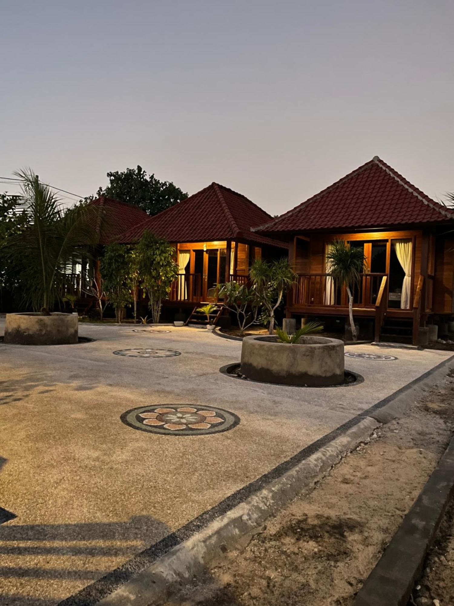 Mangrove Beach Hut Lembongan Exterior photo